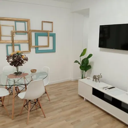 Apartmán Amor, Emocion Y Mas, Autentico Centrico Climatizado,con Wifi, Cercano A La Catedral Y Estaciones Córdoba